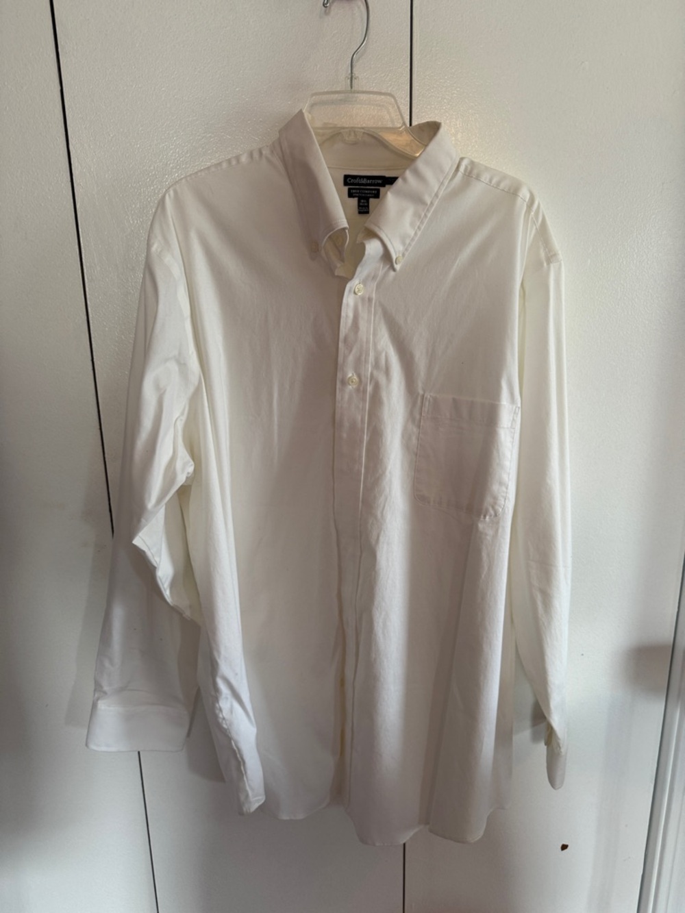croft & barrow Men’s White Button-Down Dress Shirt